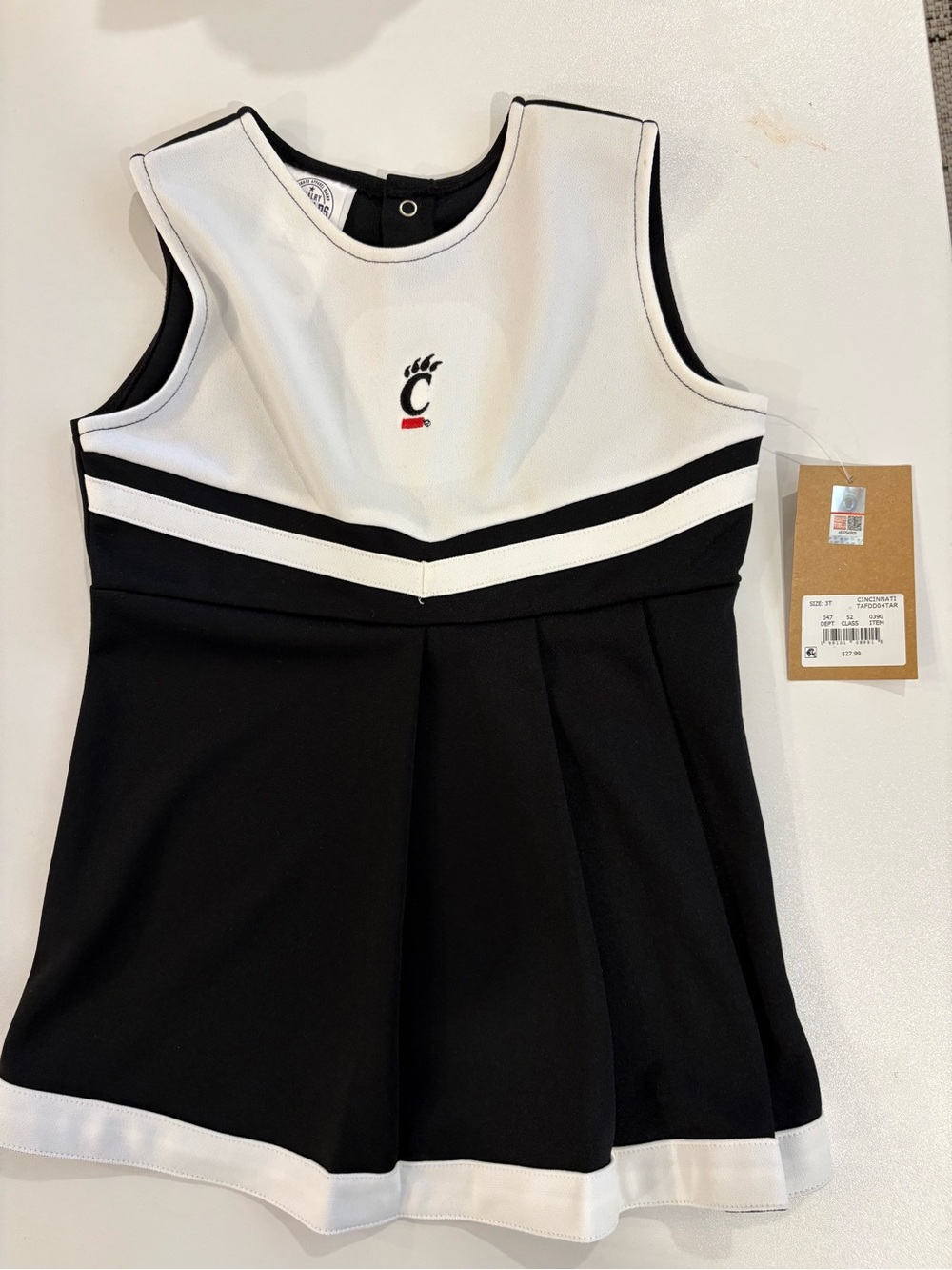 Rivalry Threads Black and White Cheer Skirt with Brand Tag